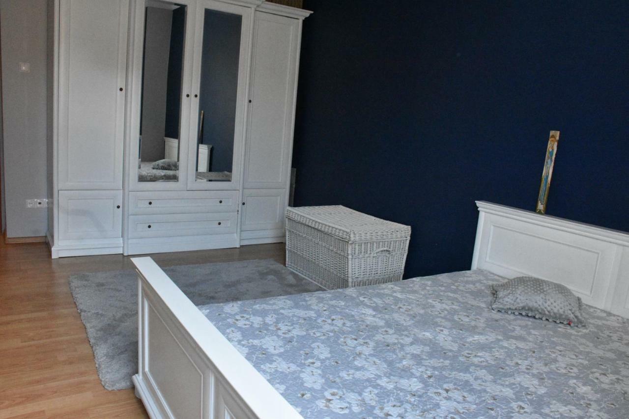 Apartament Rynek 11B Ополе Екстериор снимка